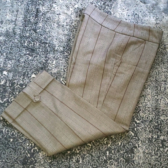 Danier fully lined capris - Picture 1 of 5
